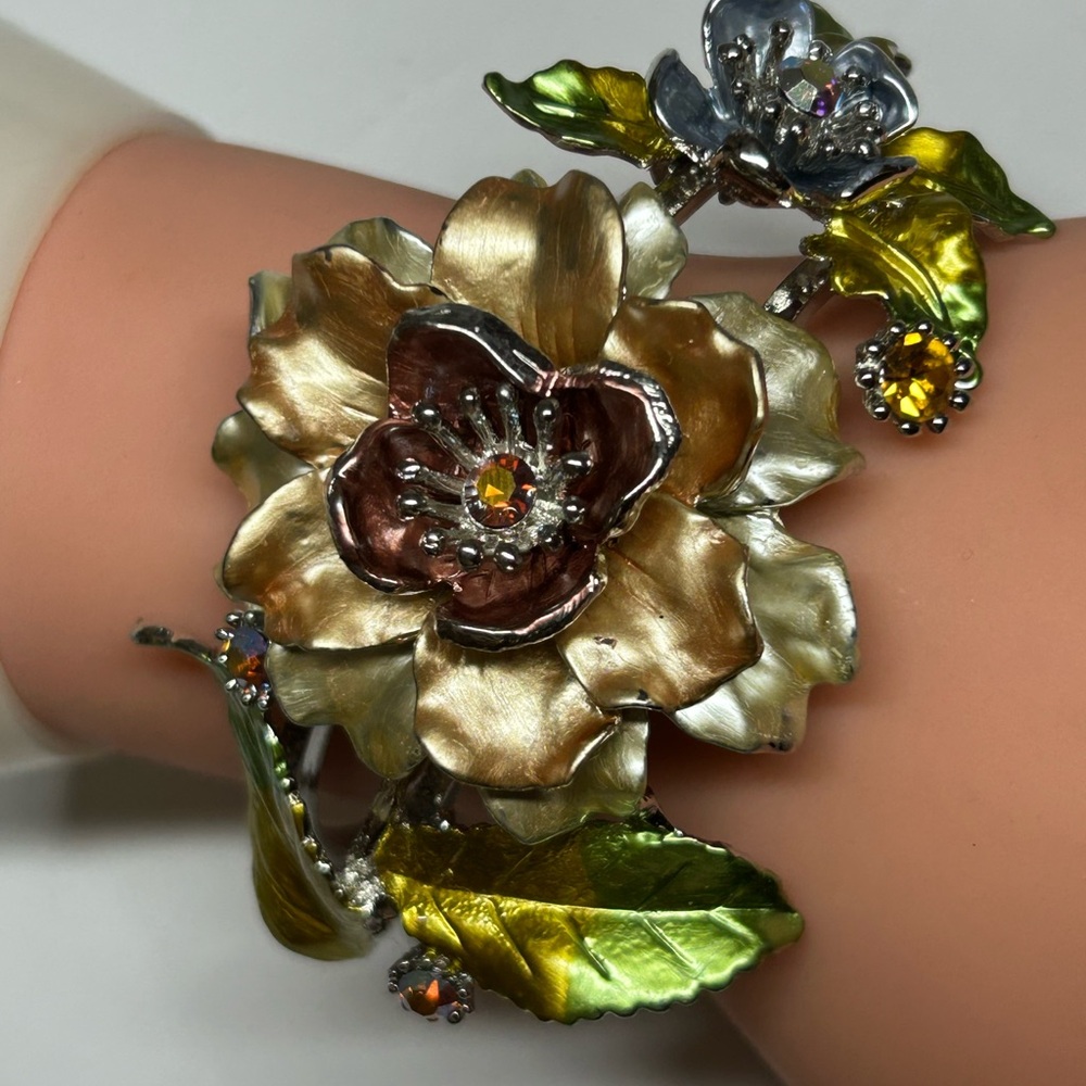 Floral Gold and Silver Bracelet